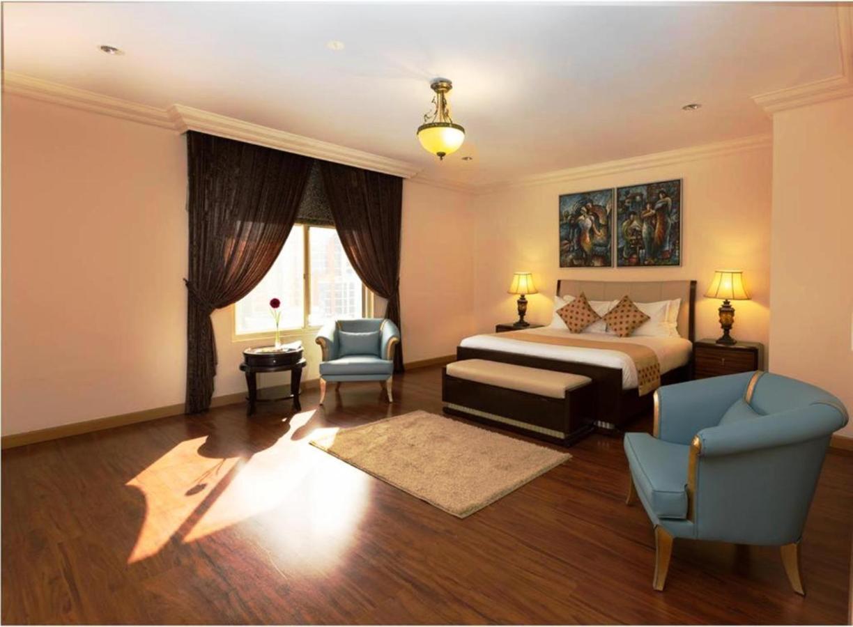 Al Safir Tower - Residence Манама Экстерьер фото